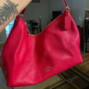 Hot pink early 2000s Coach hobo bag